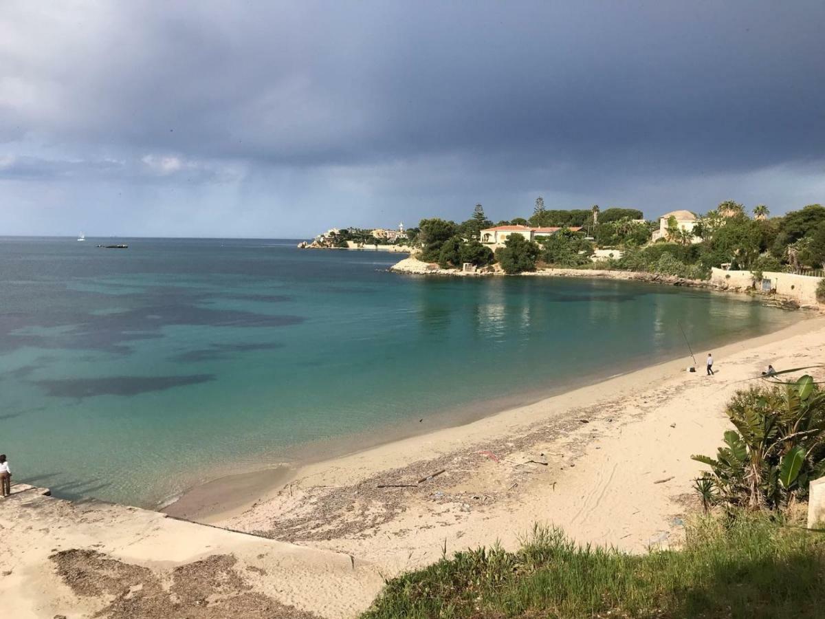 A Due Passi Dal Mare Con Piscina Villa Fontane Bianche Exterior photo